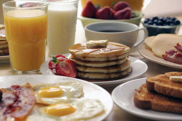 Desayuno saludable para deportistas: recupera energías con proteínas y carbohidratos