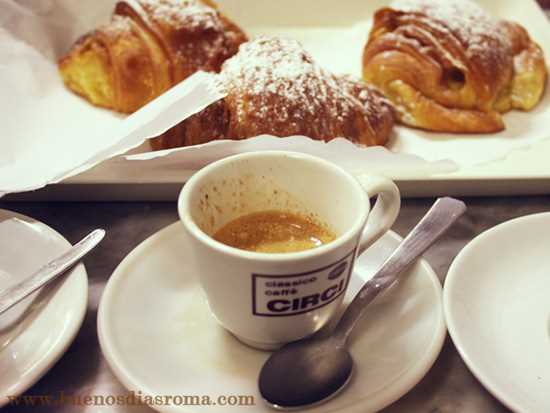 Platos populares para el desayuno en Italia